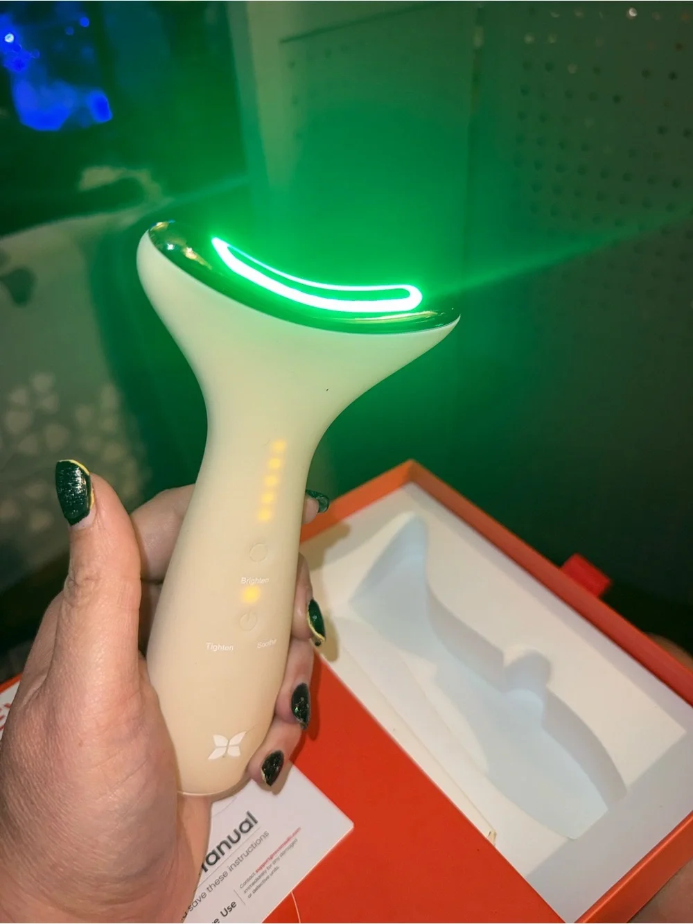 Revo Genie Face & Neck Device in Beige and White